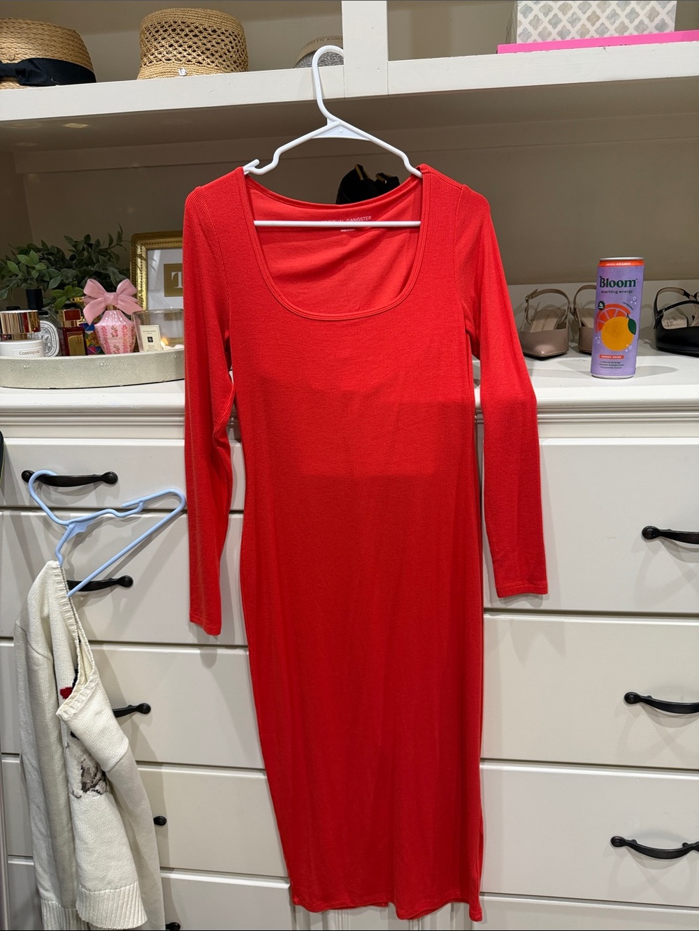 Red Long Sleeve Scoop Neck Midi Dress